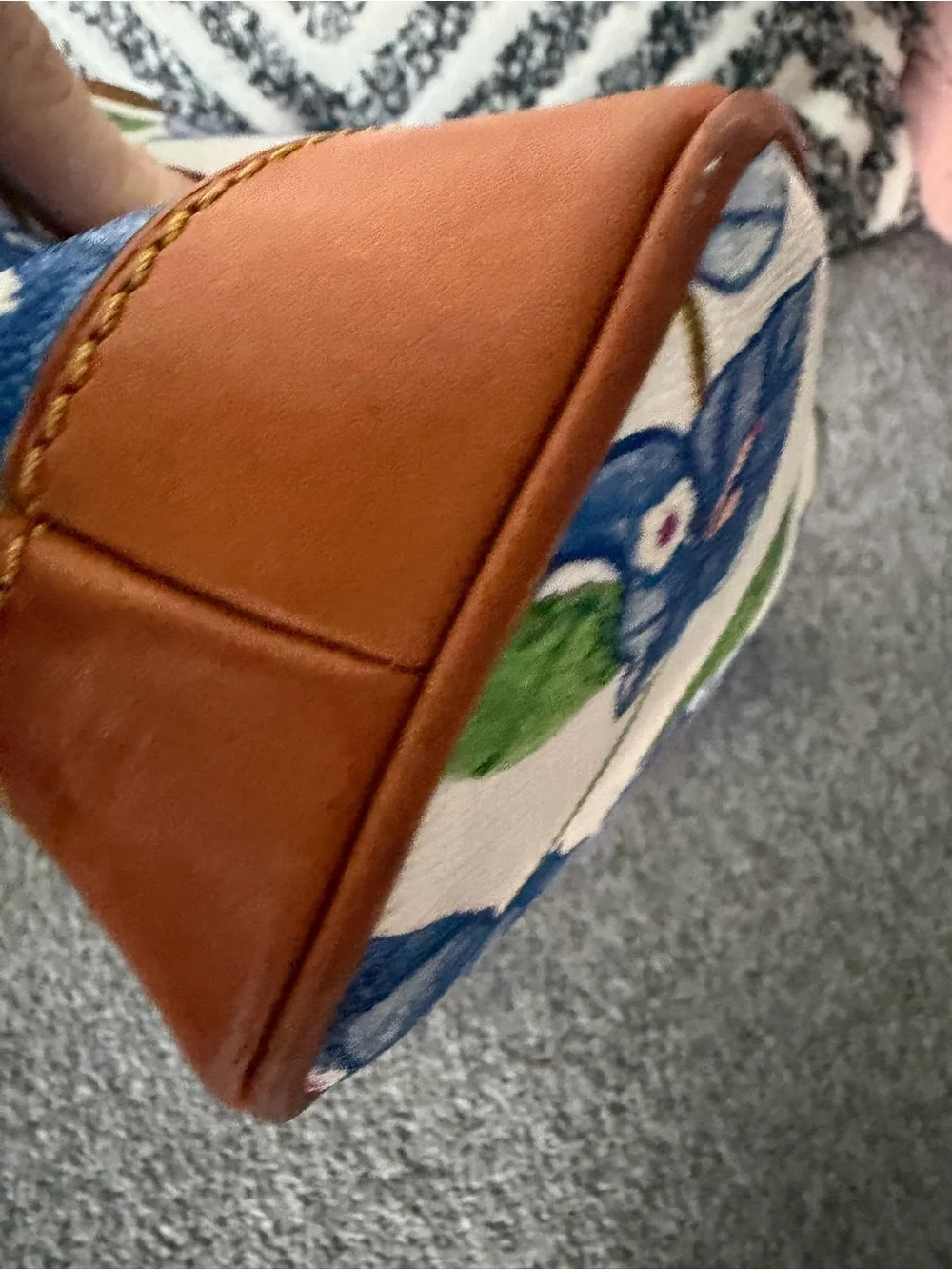 Dooney & Bourke White Blue Floral Crossbody with Tan Trim